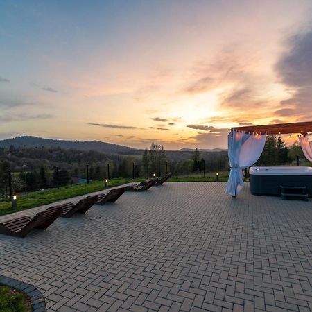 Skwirutowe Wzgórze Vila Solina  Exterior foto