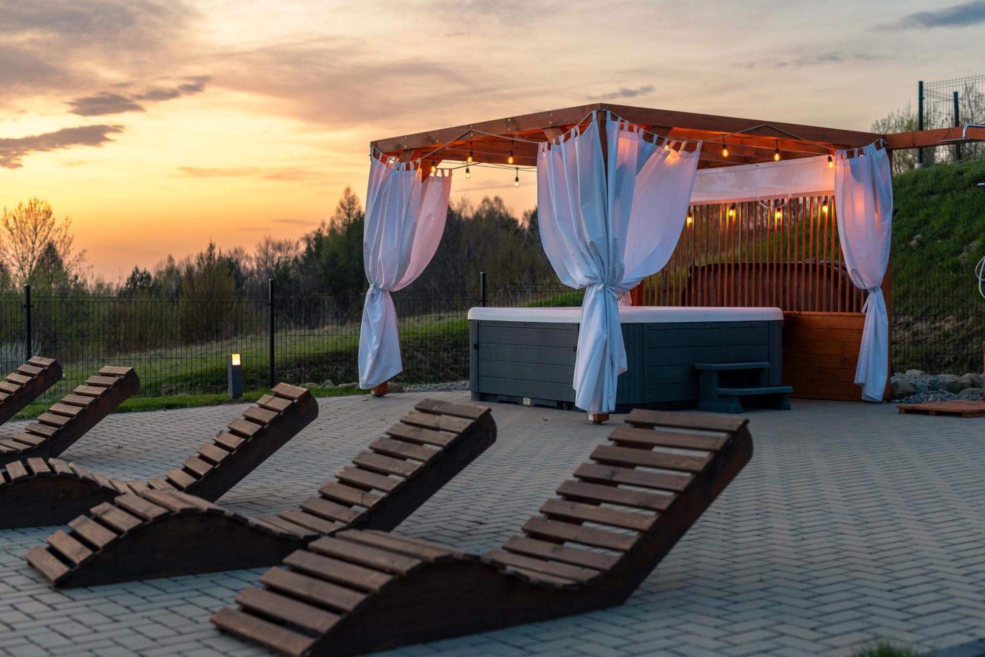 Skwirutowe Wzgórze Vila Solina  Exterior foto