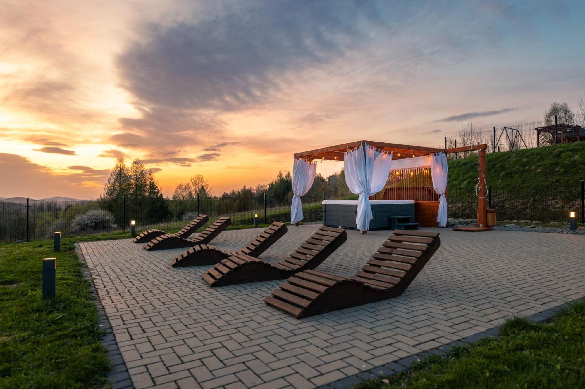 Skwirutowe Wzgórze Vila Solina  Exterior foto